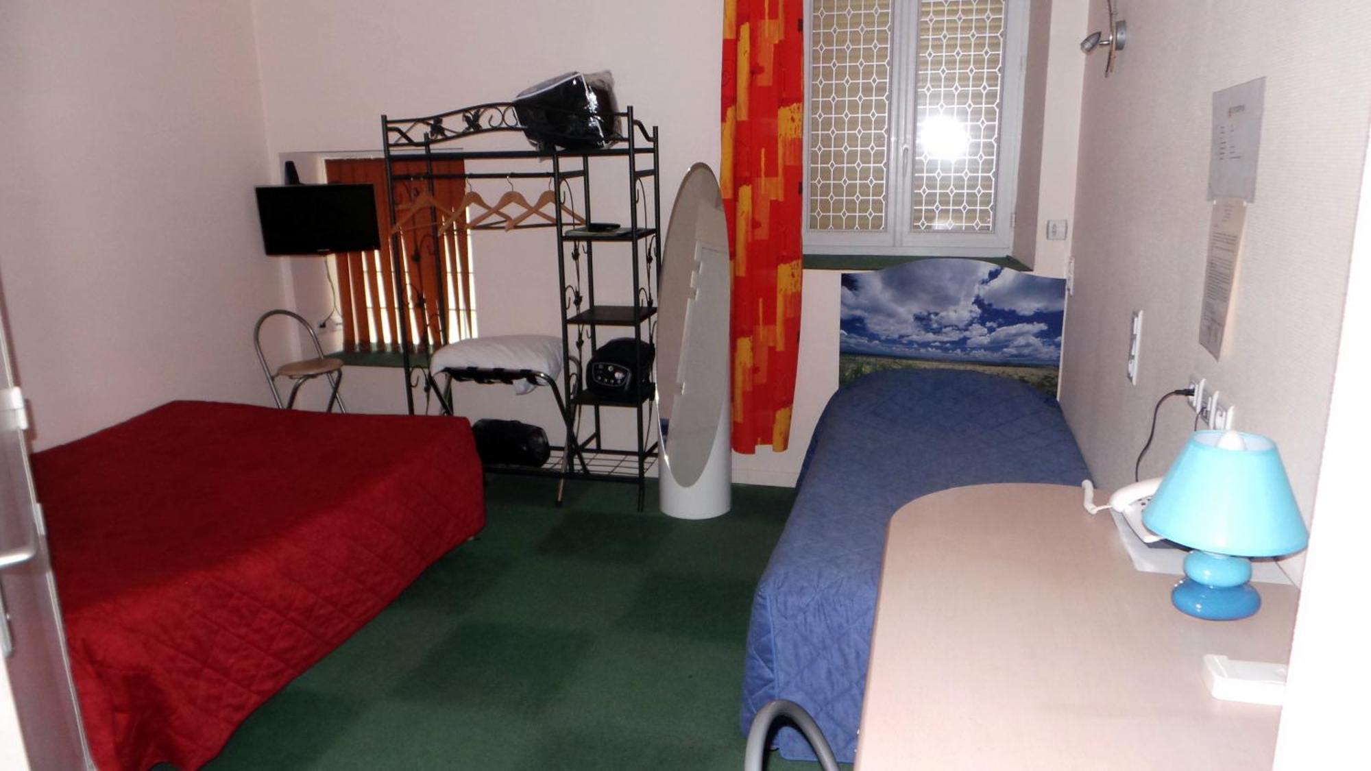 Hotel Le Gambetta Carmaux Phòng bức ảnh