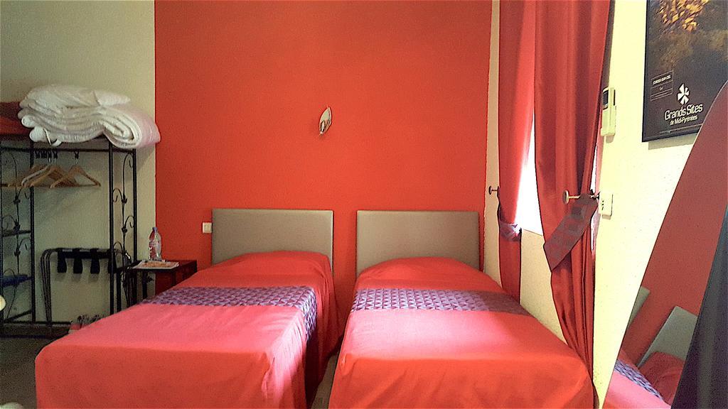 Hotel Le Gambetta Carmaux Ngoại thất bức ảnh