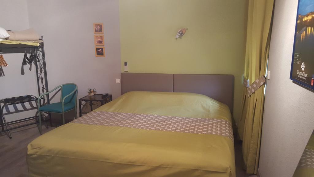 Hotel Le Gambetta Carmaux Ngoại thất bức ảnh