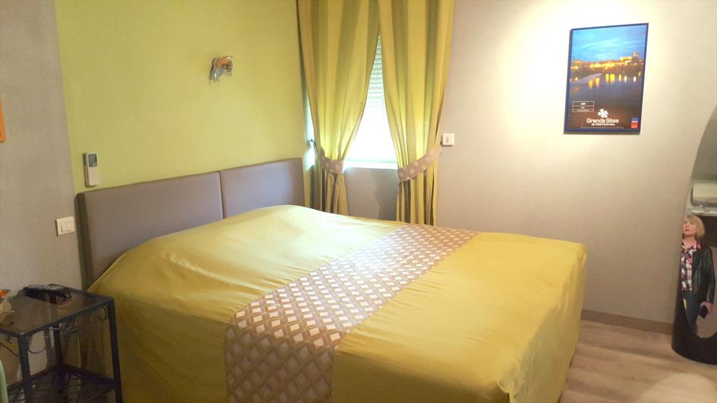 Hotel Le Gambetta Carmaux Ngoại thất bức ảnh